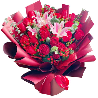 德阳22朵红玫瑰百合，爱的火焰